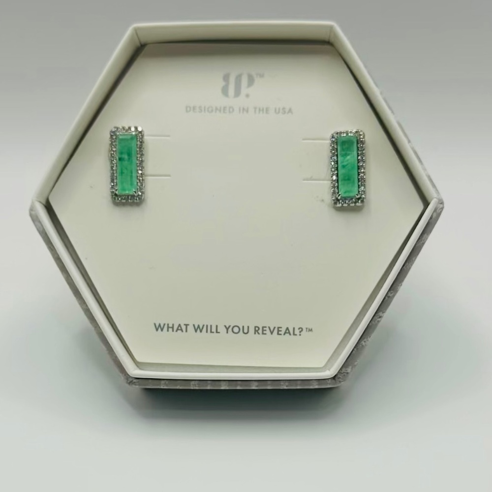 925 Solid Sterling Silver Stunning Mint Green Tou… - image 1